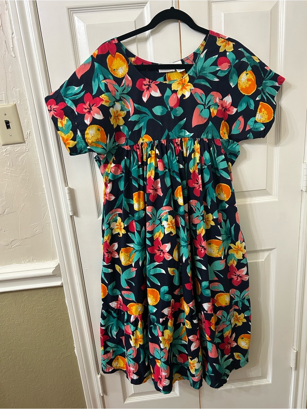 Tropical Fruit Print Tiered Midi Dress ULTIMATE SUMMER Size M - Picture 3 of 15